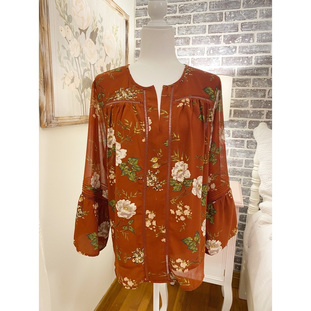 NWOT {Fever} Blouse